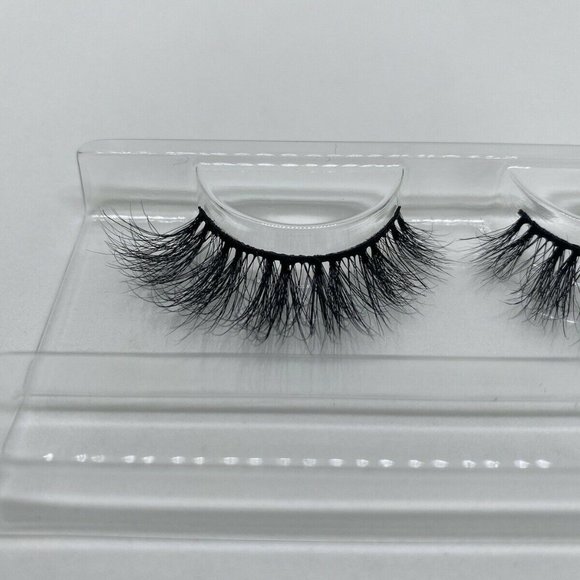 3D Volume Authentic Mink Hair False Eyelashes  NWT - Picture 4 of 10